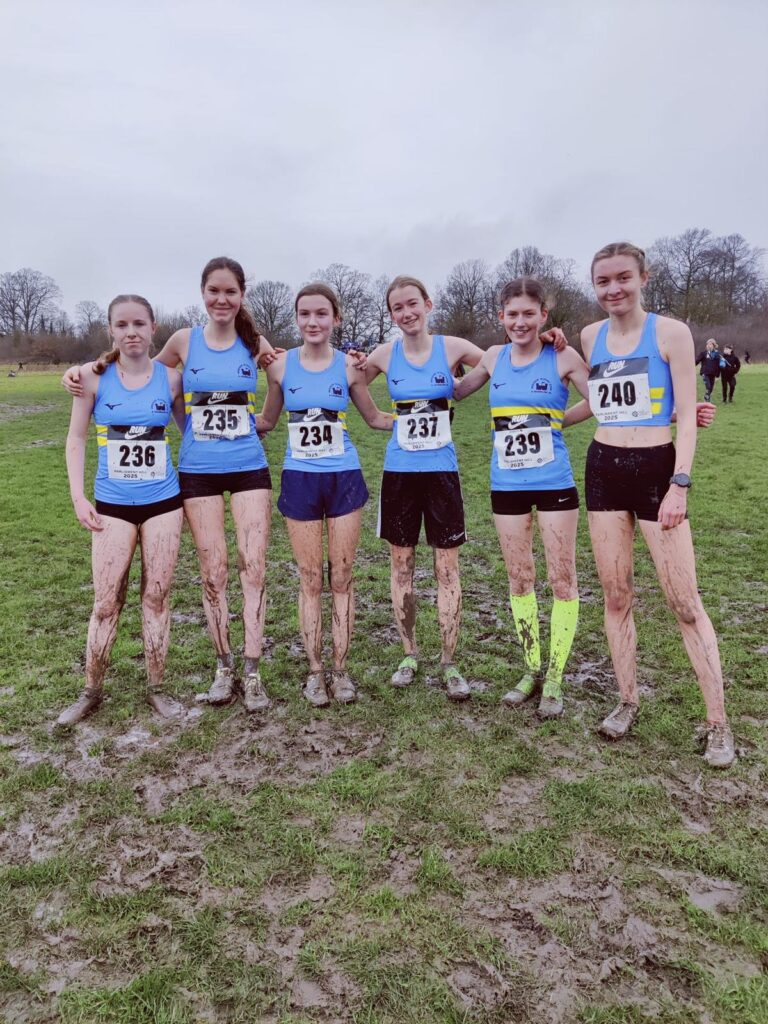 U17 Women's National Cross Country 2025. L-R Honey Fitzgerald, Marnie Fieldsend, Grace Colley, Yasmin Grant, Ana Passos and Lucy Wilkinson.