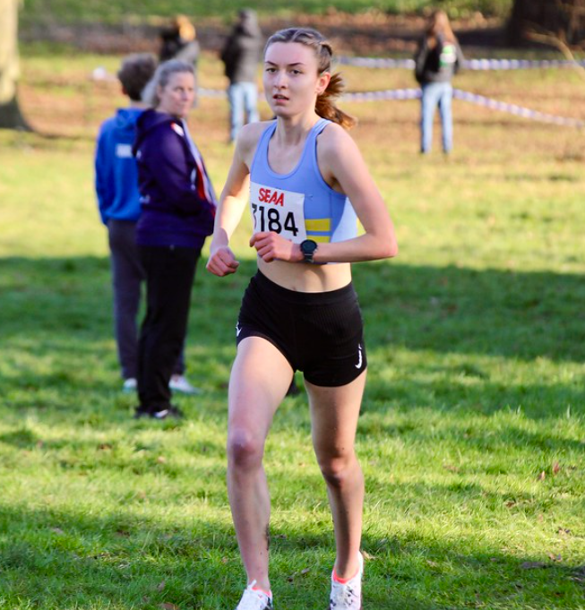 Lucy Wilkinson 2nd U17 Woman SEAA CC. Photo Mark Hookway
