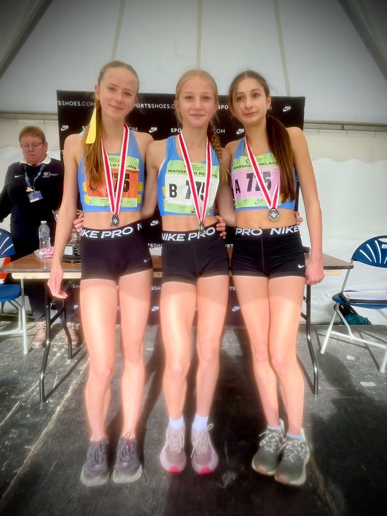 Zoe Allan, Hannah Lucas and Kara Gorman, U15 Girls
