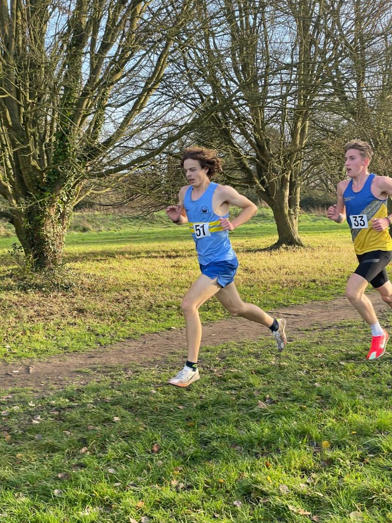 Evan McGrail 2nd place U17 Boys' race Berkshire Cross Country 2025