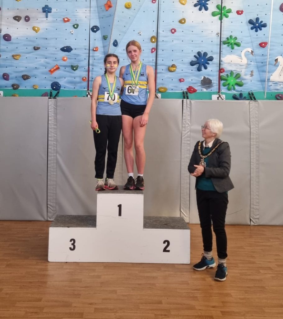 Tara Ferguson and Riona Street 1st and 2nd in the U17 Women's race Berkshire County Cross Country 2025